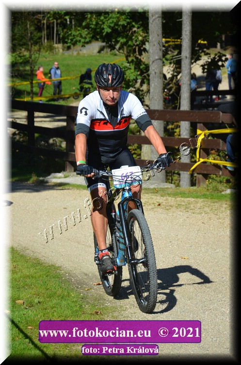 Náhled obrázku: 2021-10531-CTAuthor-667.JPG