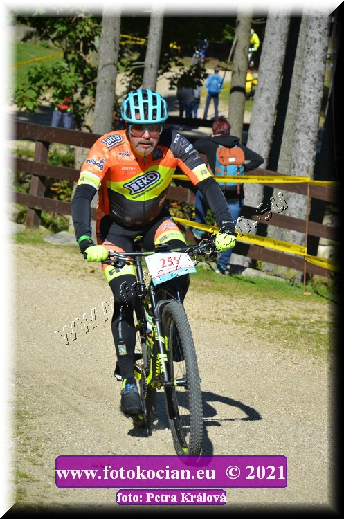 Náhled obrázku: 2021-10560-CTAuthor-255.JPG