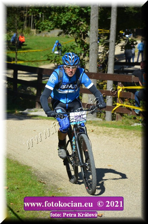 Náhled obrázku: 2021-10564-CTAuthor-1087.JPG