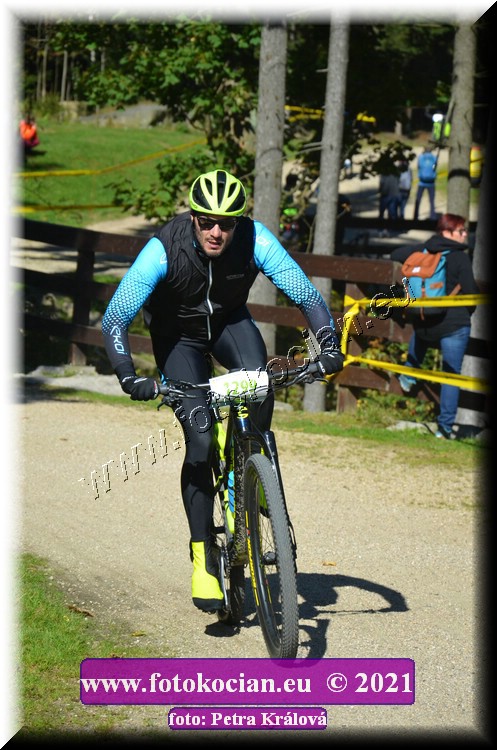 Náhled obrázku: 2021-10577-CTAuthor-1299.JPG