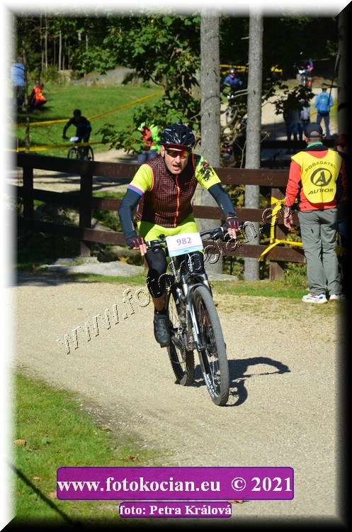 Náhled obrázku: 2021-10610-CTAuthor-982.JPG