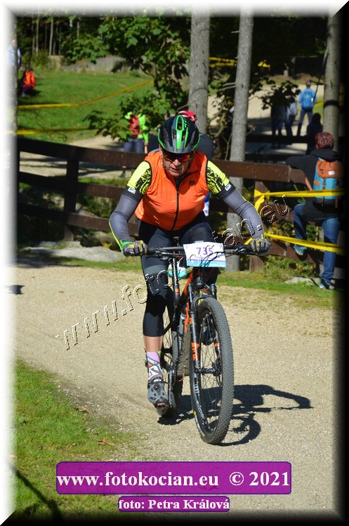 Náhled obrázku: 2021-10618-CTAuthor-735.JPG