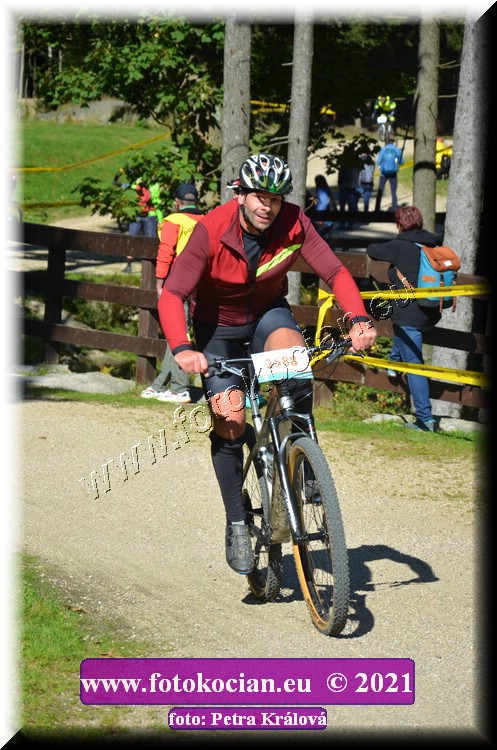 Náhled obrázku: 2021-10625-CTAuthor-2588.JPG