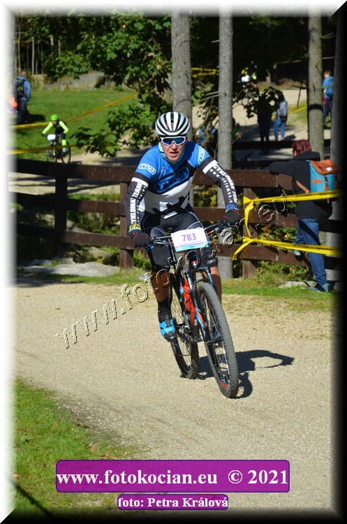 Náhled obrázku: 2021-10643-CTAuthor-783.JPG