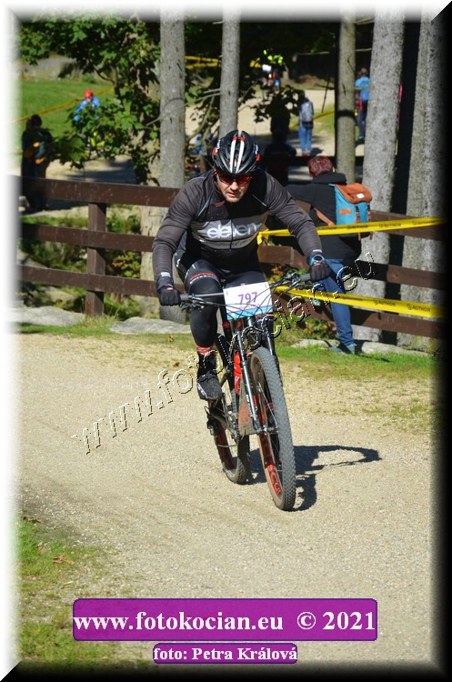 Náhled obrázku: 2021-10655-CTAuthor-797.JPG