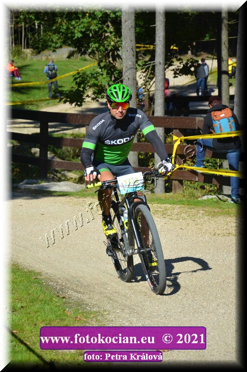 Náhled obrázku: 2021-10692-CTAuthor-1322.JPG