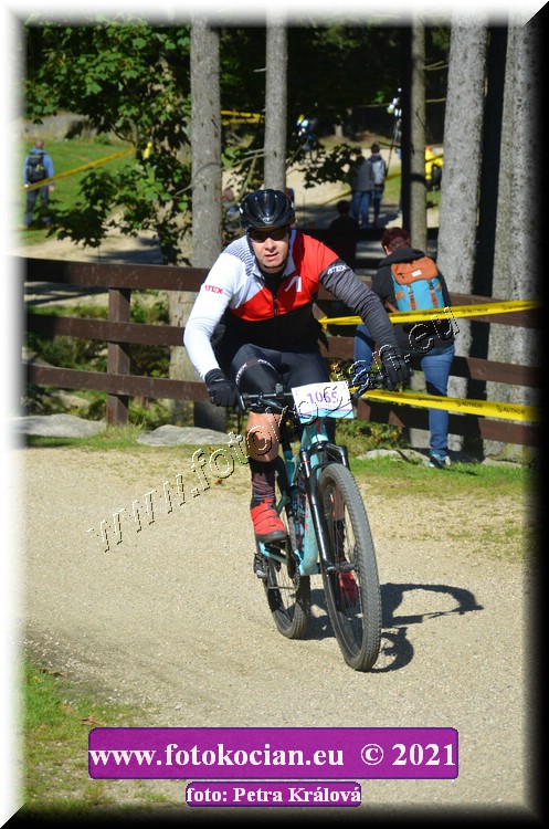 Náhled obrázku: 2021-10698-CTAuthor-1065.JPG