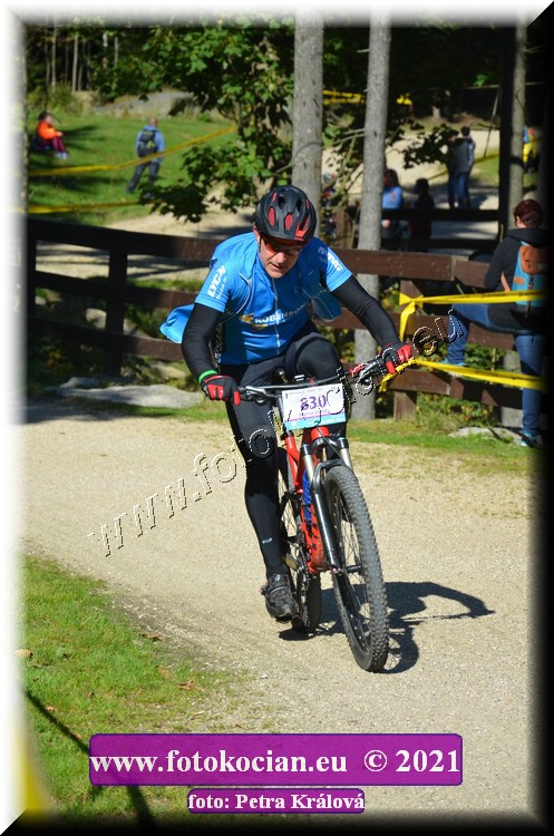 Náhled obrázku: 2021-10714-CTAuthor-830.JPG