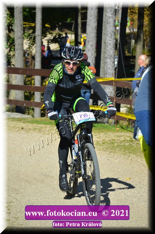 Náhled obrázku: 2021-10717-CTAuthor-736.JPG