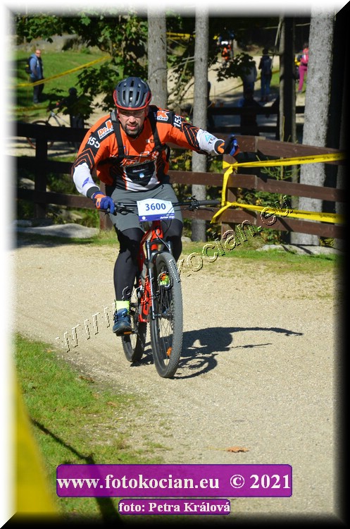 Náhled obrázku: 2021-10779-CTAuthor-3600.JPG