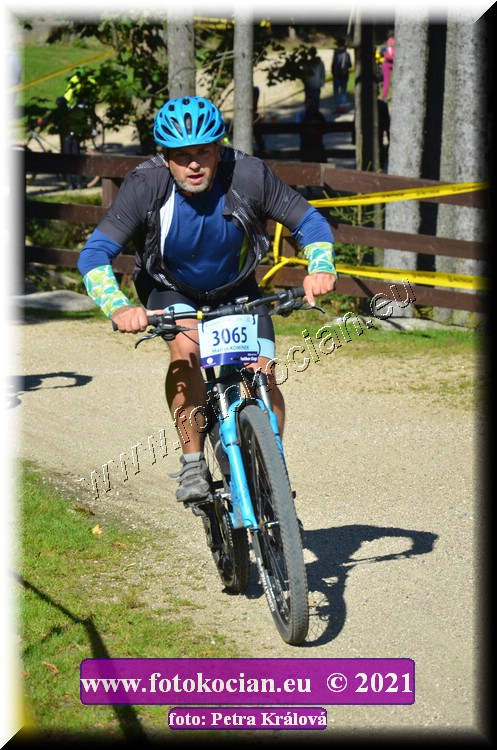 Náhled obrázku: 2021-10781-CTAuthor-3065.JPG