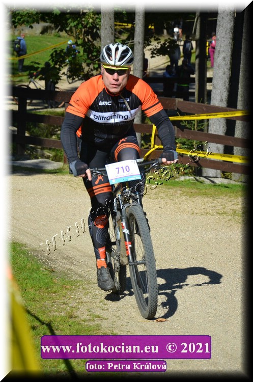 Náhled obrázku: 2021-10790-CTAuthor-710.JPG