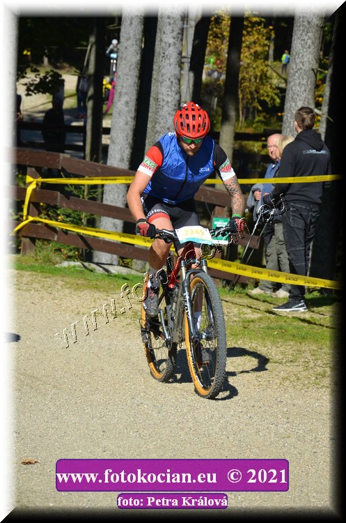 Náhled obrázku: 2021-10799-CTAuthor-2245.JPG