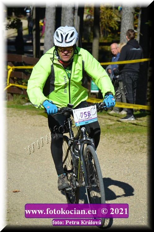 Náhled obrázku: 2021-10800-CTAuthor-758.JPG