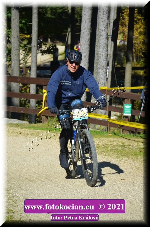 Náhled obrázku: 2021-10809-CTAuthor-2276.JPG