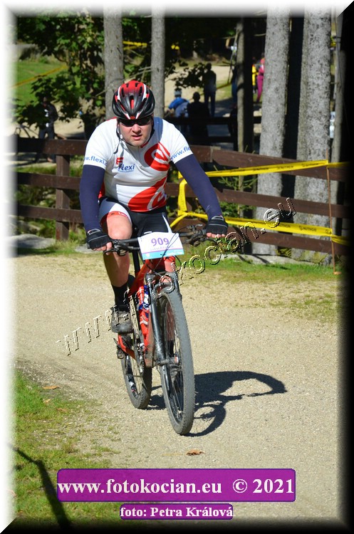 Náhled obrázku: 2021-10813-CTAuthor-909.JPG