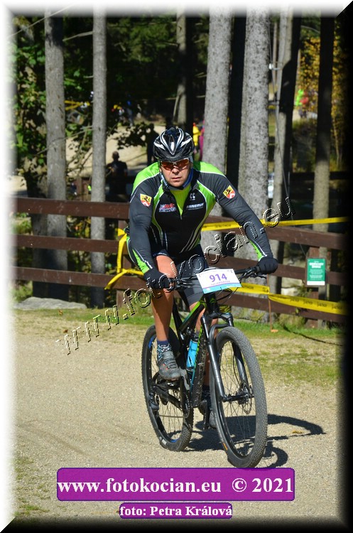 Náhled obrázku: 2021-10827-CTAuthor-914.JPG