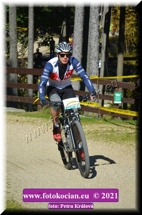 Náhled obrázku: 2021-10828-CTAuthor-2351.JPG