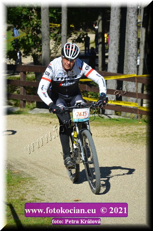 Náhled obrázku: 2021-10837-CTAuthor-2625.JPG