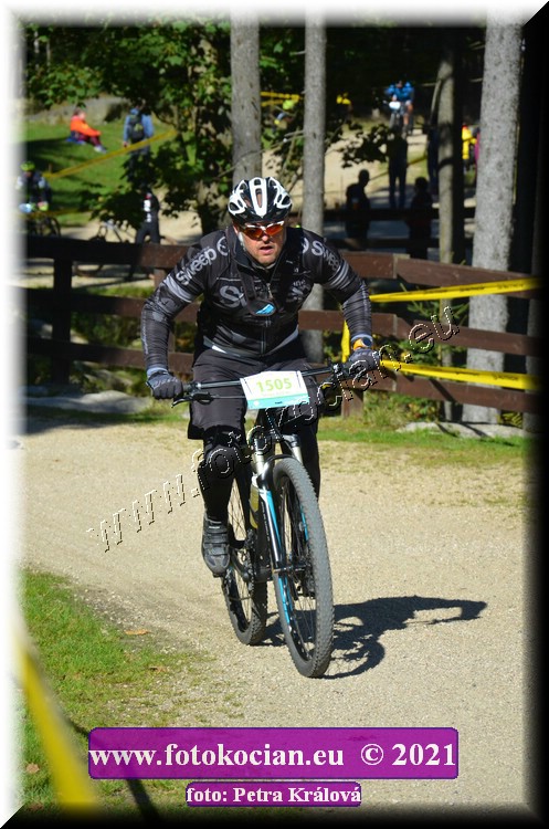 Náhled obrázku: 2021-10841-CTAuthor-1505.JPG