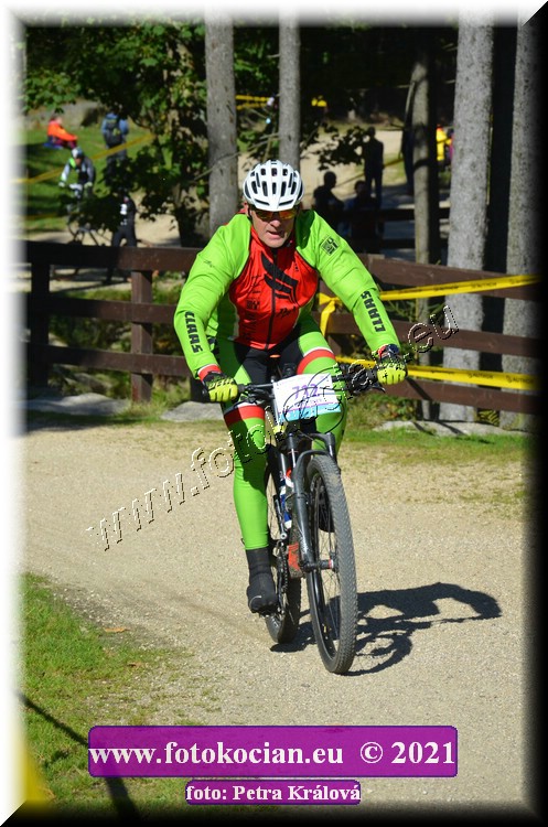 Náhled obrázku: 2021-10851-CTAuthor-712.JPG