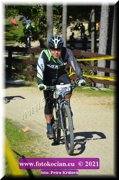 Náhled obrázku: 2021-10855-CTAuthor-700.JPG