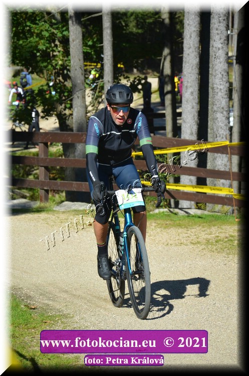 Náhled obrázku: 2021-10861-CTAuthor-1432.JPG