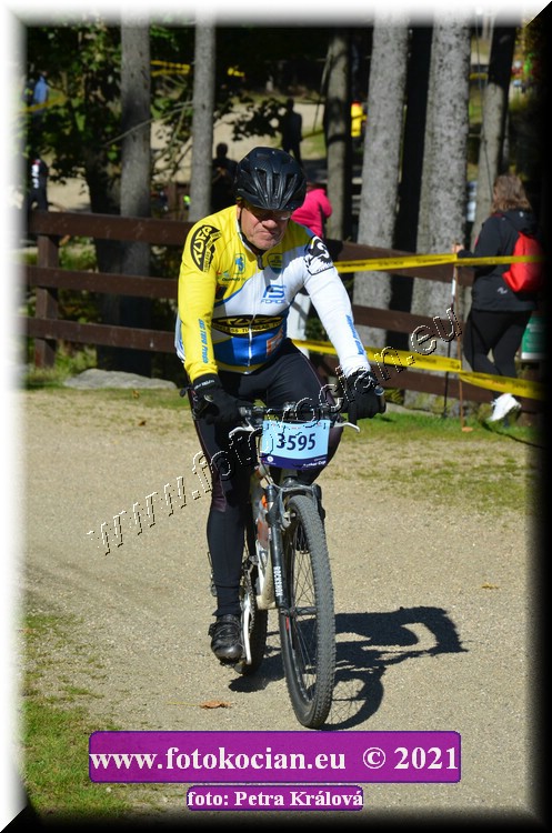 Náhled obrázku: 2021-10880-CTAuthor-3595.JPG