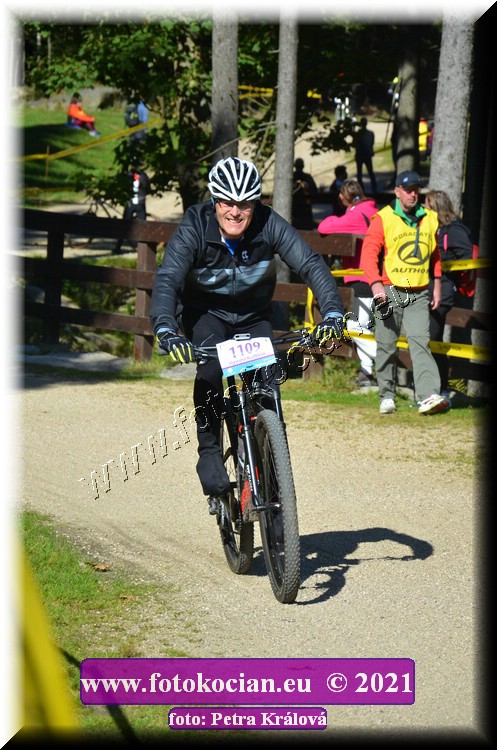 Náhled obrázku: 2021-10883-CTAuthor-1109.JPG