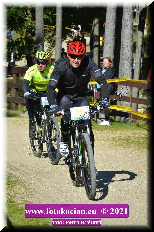 Náhled obrázku: 2021-10887-CTAuthor-2391.JPG