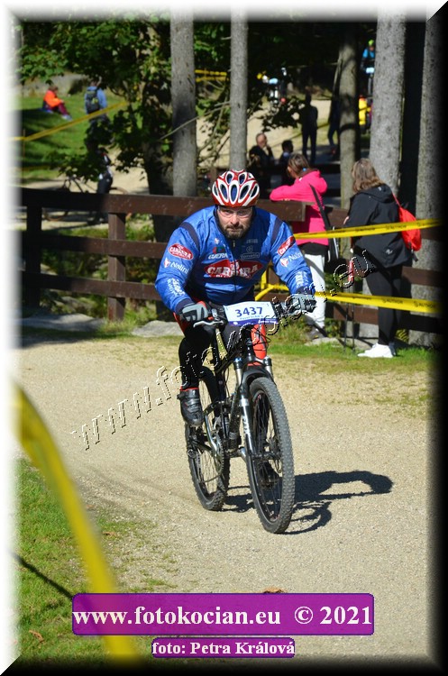 Náhled obrázku: 2021-10890-CTAuthor-3437.JPG