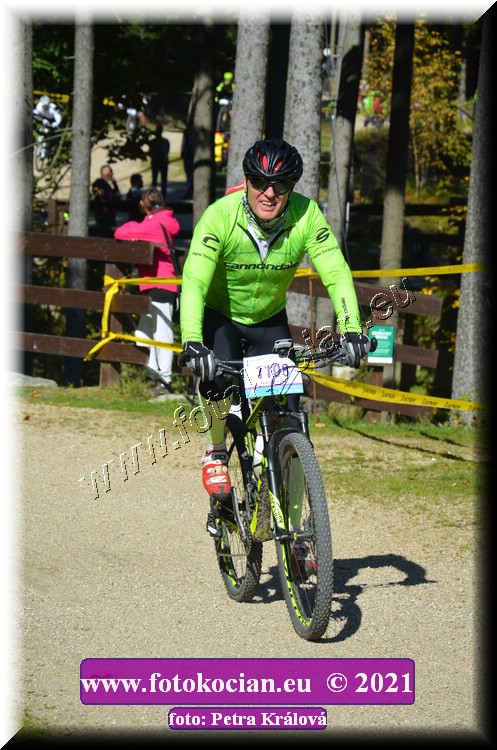 Náhled obrázku: 2021-10892-CTAuthor-1108.JPG