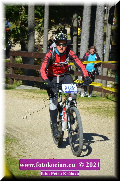 Náhled obrázku: 2021-10893-CTAuthor-3556.JPG