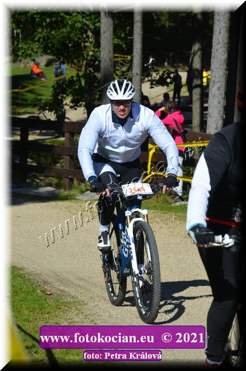 Náhled obrázku: 2021-10895-CTAuthor-2564.JPG