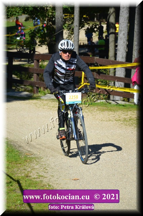 Náhled obrázku: 2021-10925-CTAuthor-2258.JPG