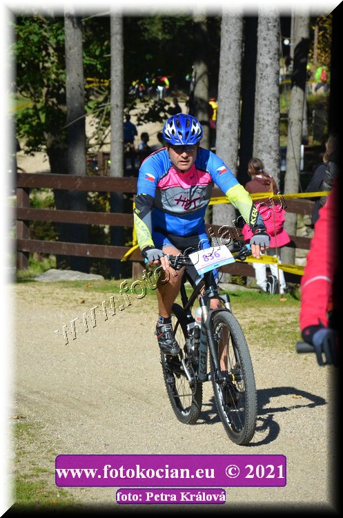 Náhled obrázku: 2021-10934-CTAuthor-836.JPG