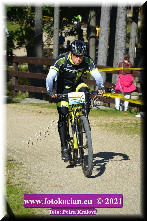 Náhled obrázku: 2021-10937-CTAuthor-2396.JPG