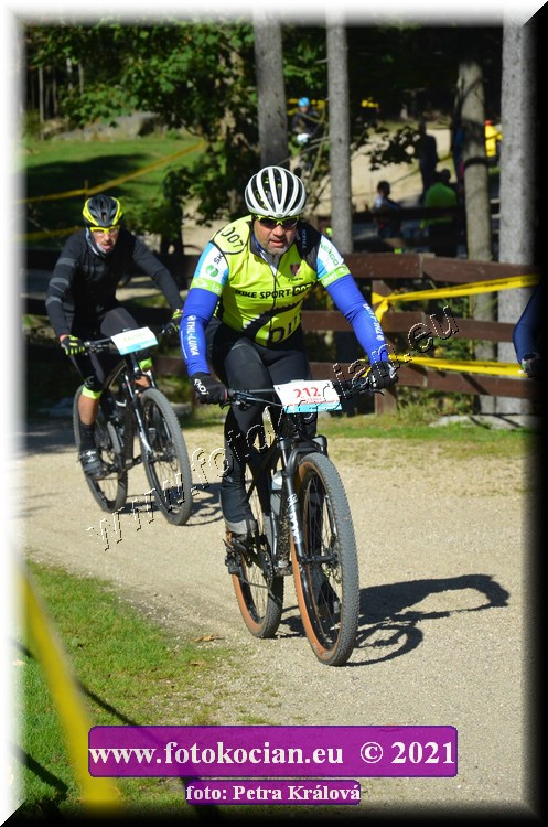 Náhled obrázku: 2021-10945-CTAuthor-212.JPG