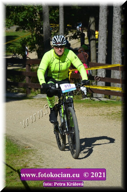 Náhled obrázku: 2021-10949-CTAuthor-910.JPG