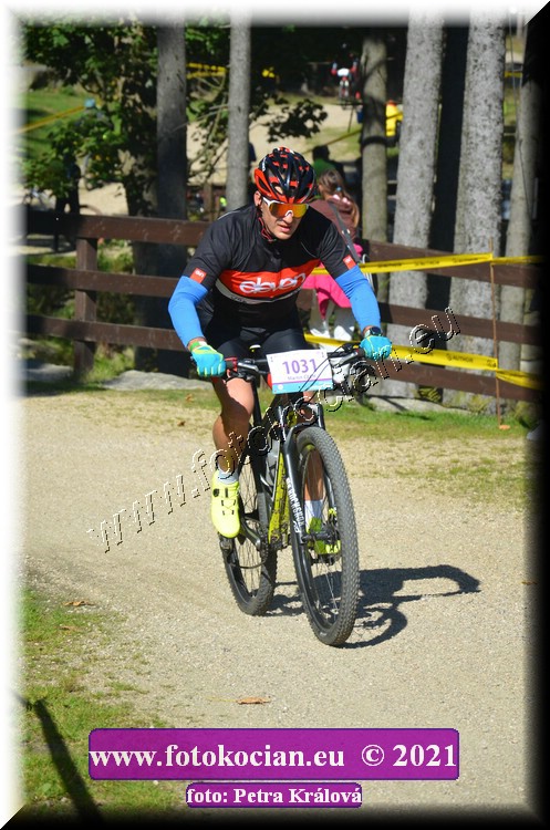 Náhled obrázku: 2021-10967-CTAuthor-1031.JPG