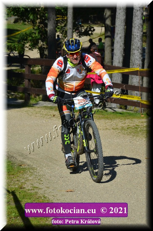 Náhled obrázku: 2021-10977-CTAuthor-2405.JPG