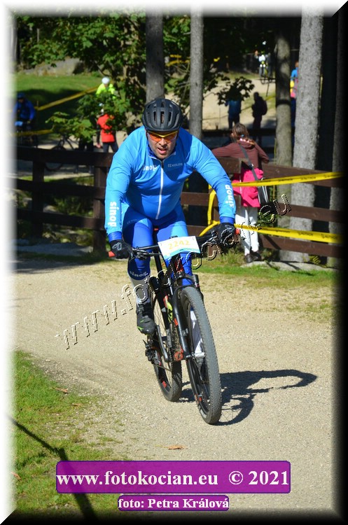 Náhled obrázku: 2021-11033-CTAuthor-2242.JPG