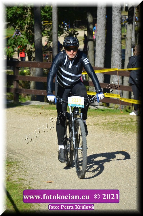 Náhled obrázku: 2021-11042-CTAuthor-2231.JPG