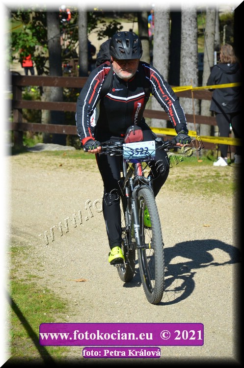 Náhled obrázku: 2021-11045-CTAuthor-3522.JPG