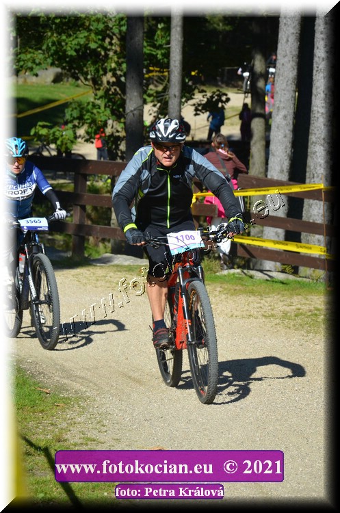 Náhled obrázku: 2021-11048-CTAuthor-1100.JPG