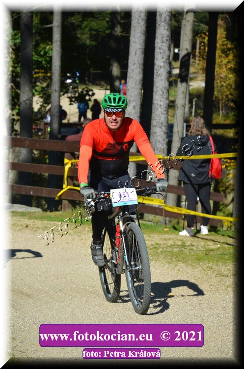 Náhled obrázku: 2021-11060-CTAuthor-851.JPG