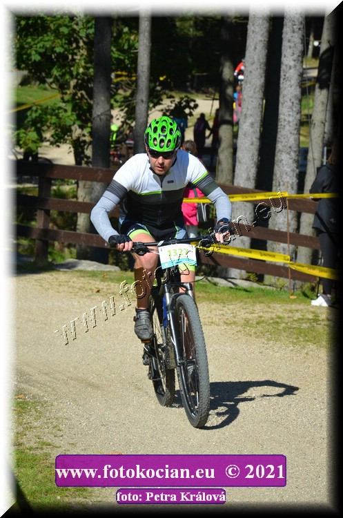 Náhled obrázku: 2021-11064-CTAuthor-1327.JPG