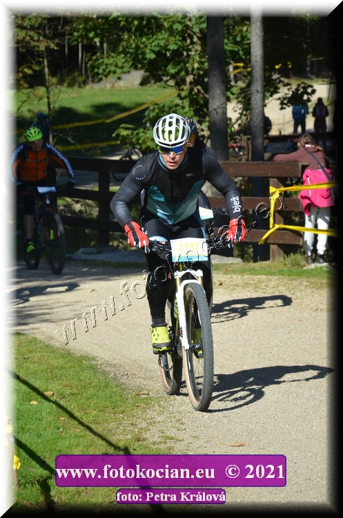 Náhled obrázku: 2021-11071-CTAuthor-2397.JPG