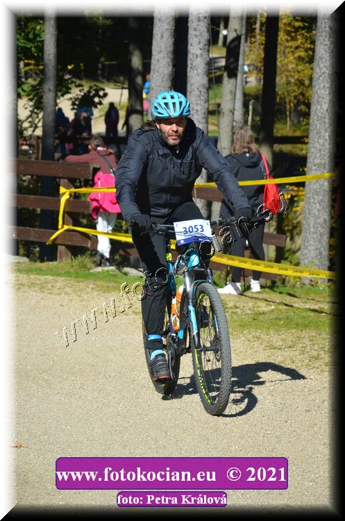 Náhled obrázku: 2021-11076-CTAuthor-3053.JPG