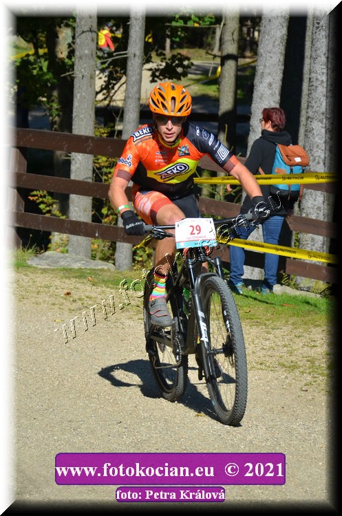 Náhled obrázku: 2021-9129-CTAuthor-29.JPG